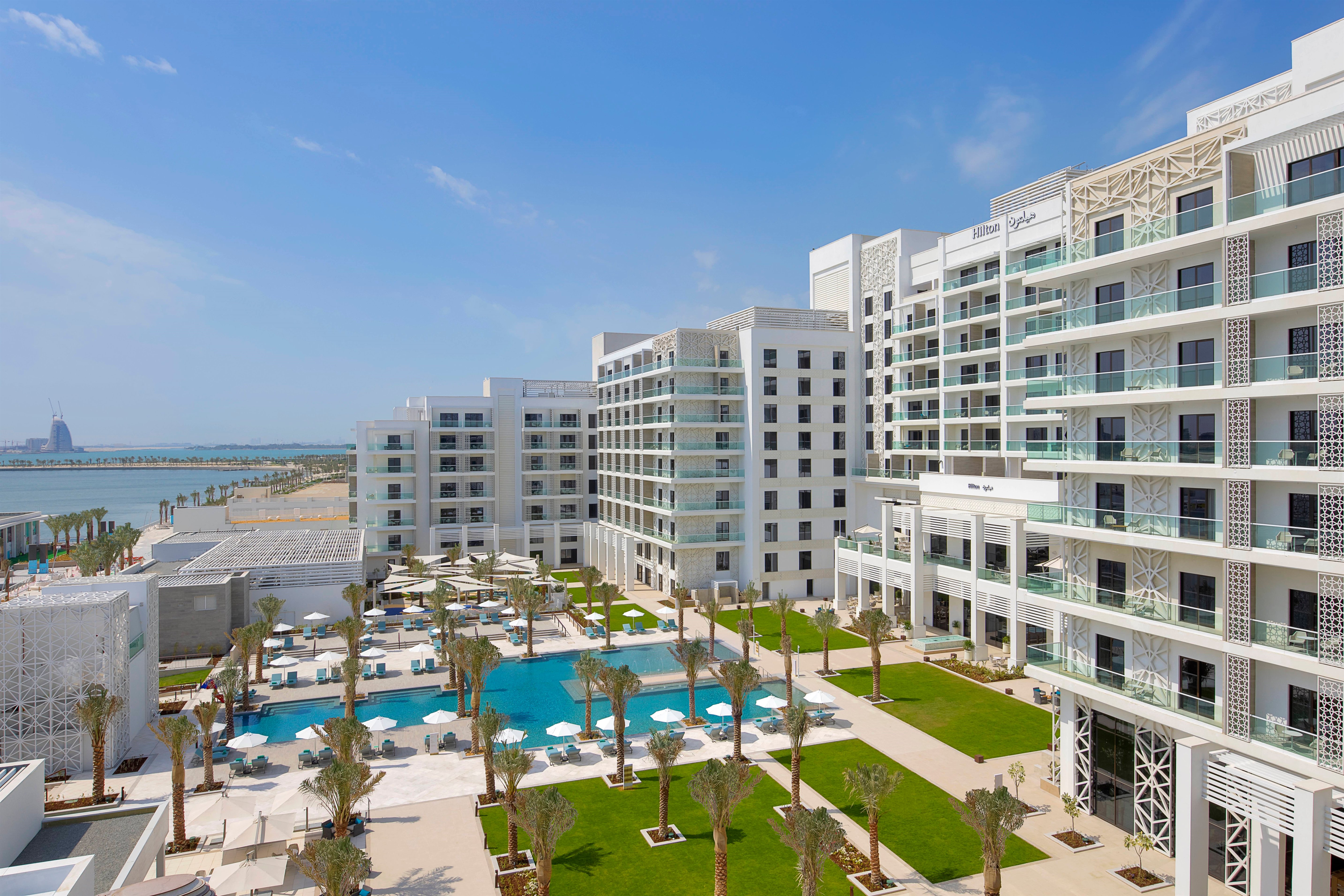 8. Course de F1™ et brunch au W Abu Dhabi - Yas Island