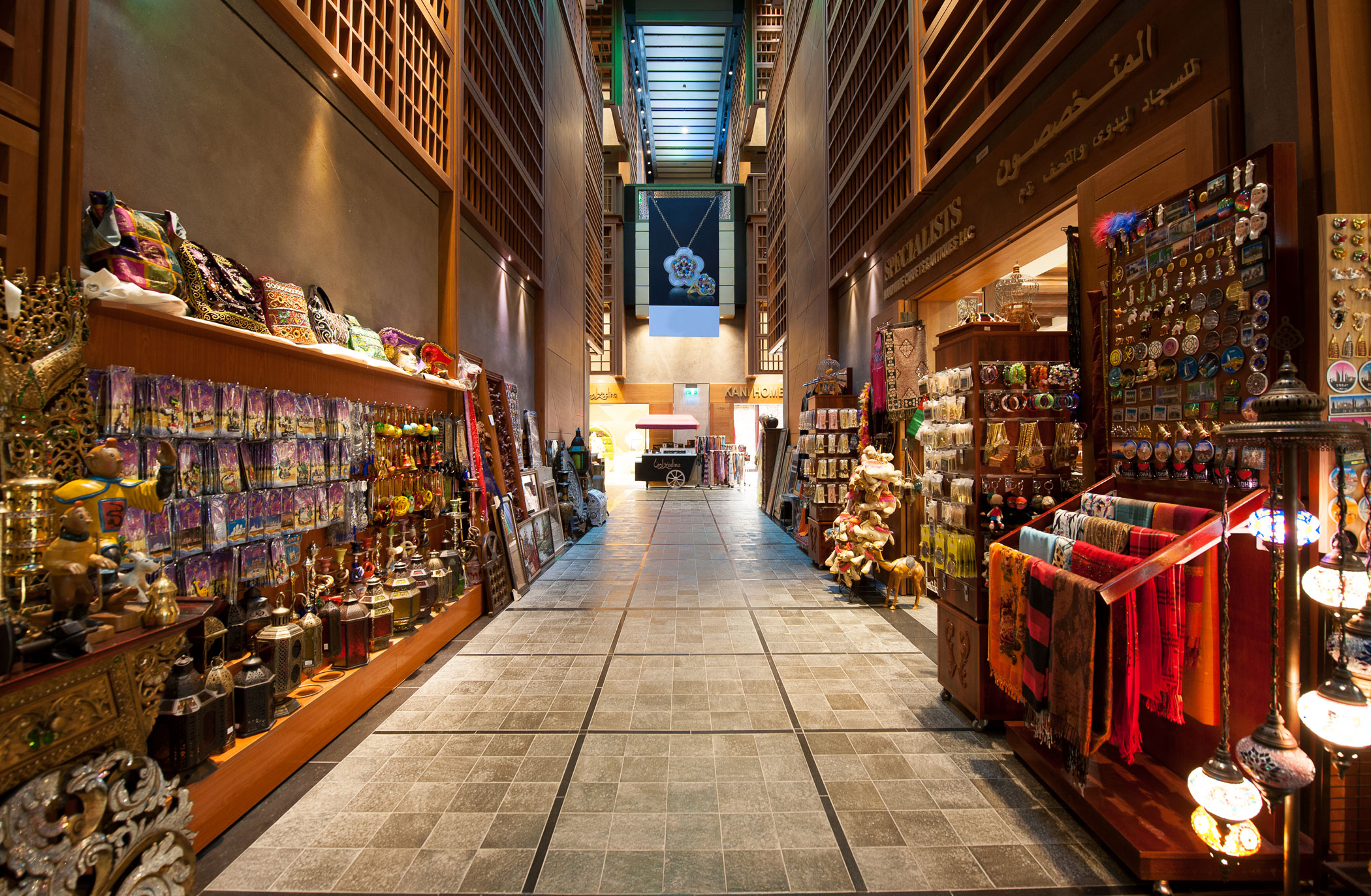 4. Le Mall au World Trade Center Abu Dhabi 