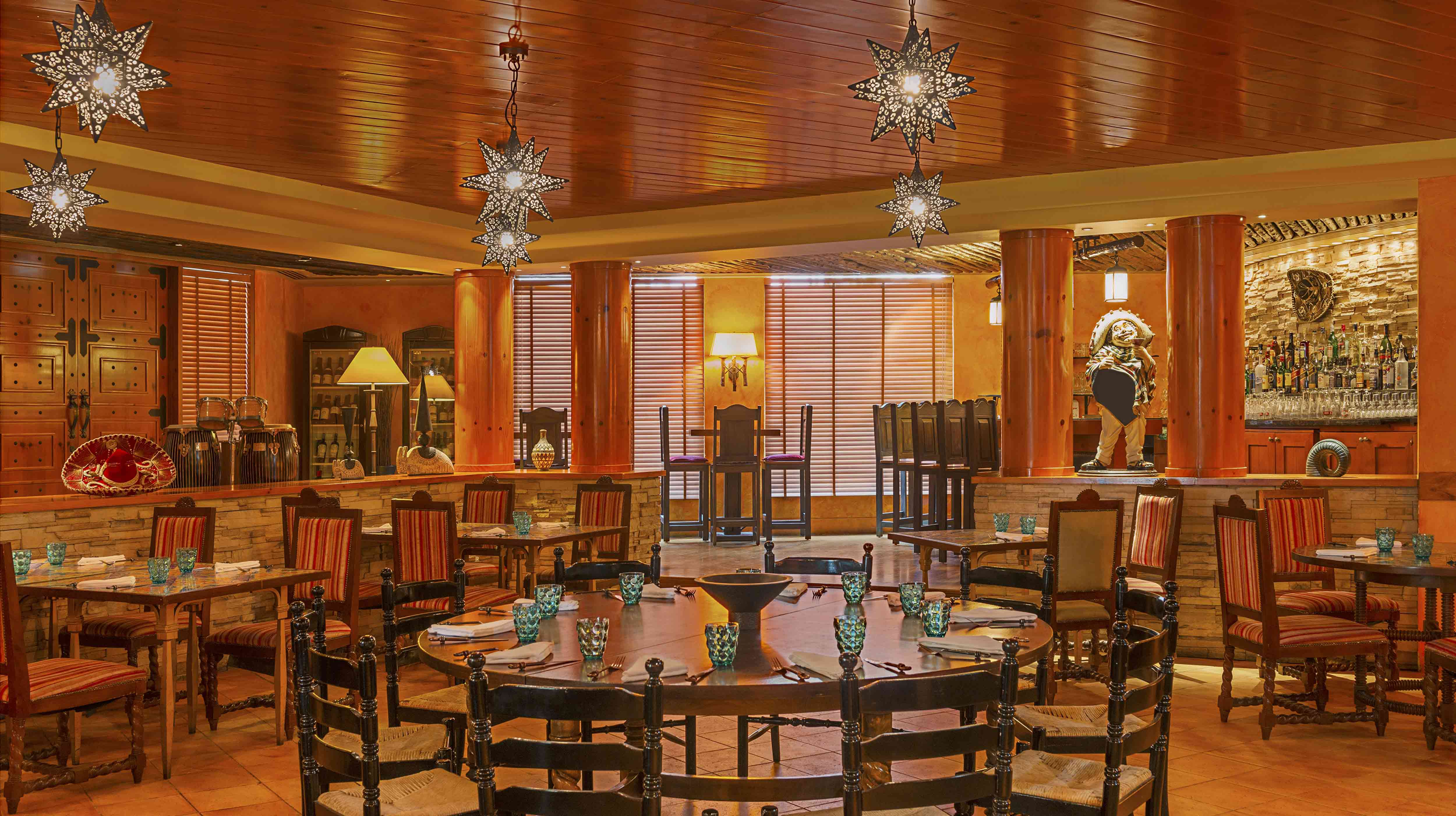 埃尔松布莱罗餐厅（El Sombrero）