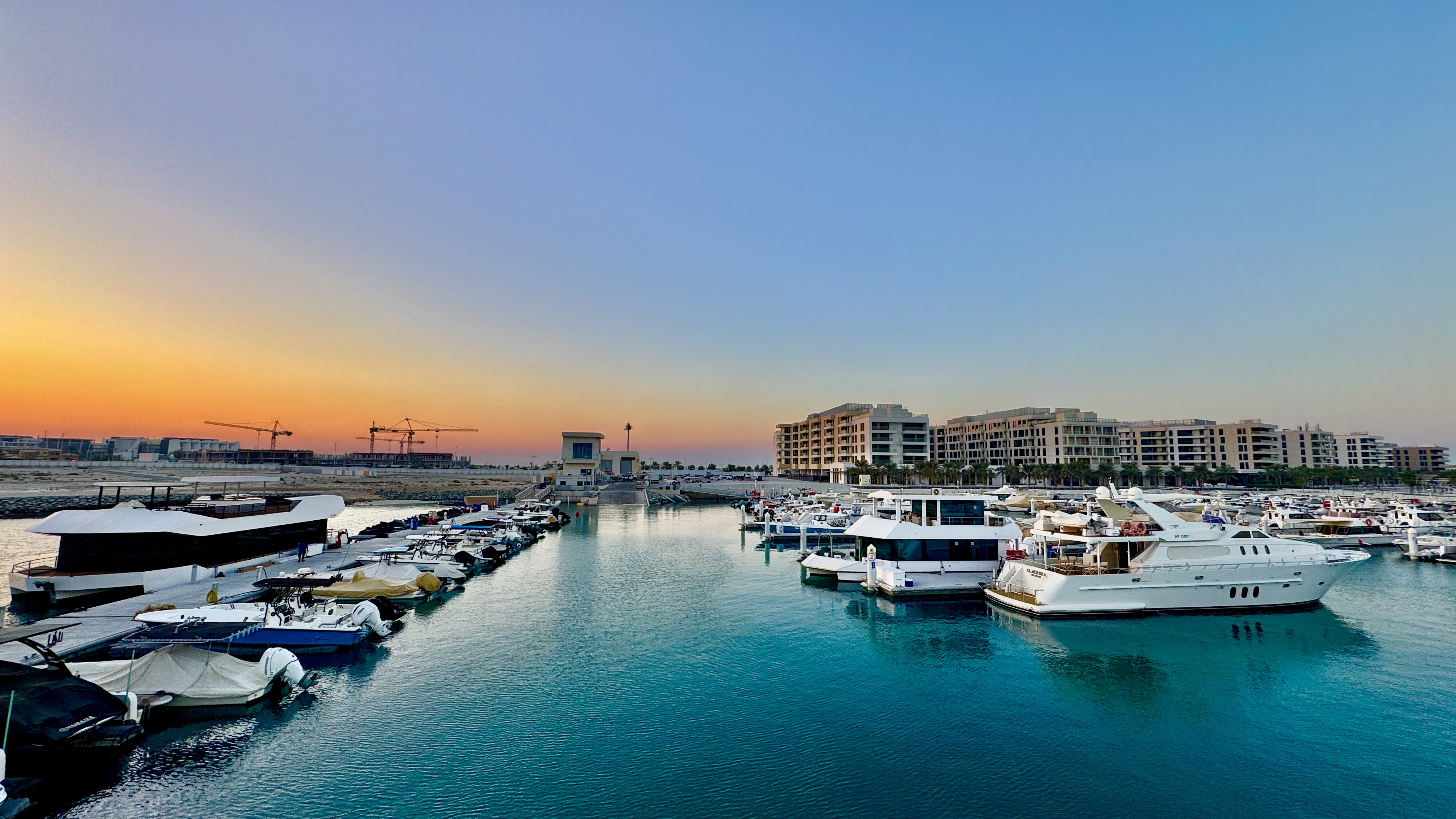 hidd al saadiyat marina